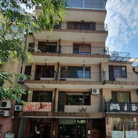 Apartament Апартамент В Център С Тераса- Мимоза *